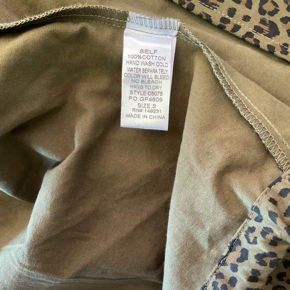 NWT KORI AMERICA JACKET SMALL Animal Print zip/snap/drawstring/pockets WASHABLE - Picture 7 of 13